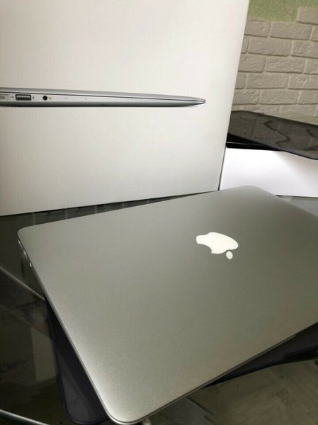 Ultralight apple 13 MacBook Air Laptop 1.6GHz